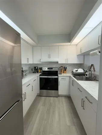 $1,850 | 12850 Southwest 4th Court, Unit 203I, Pembroke Pines, FL 33027