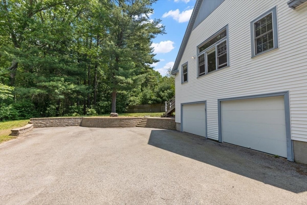 747 Whiting Street Hanover, MA 02339 - Photo 6 of 42