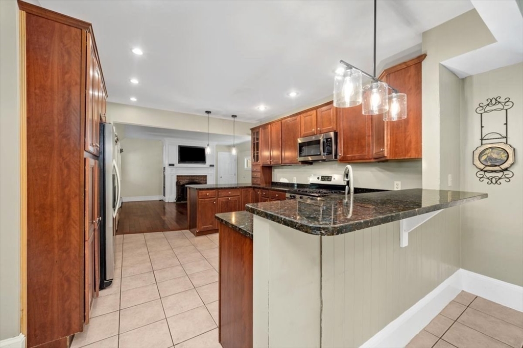 747 Whiting Street Hanover, MA 02339 - Photo 9 of 42