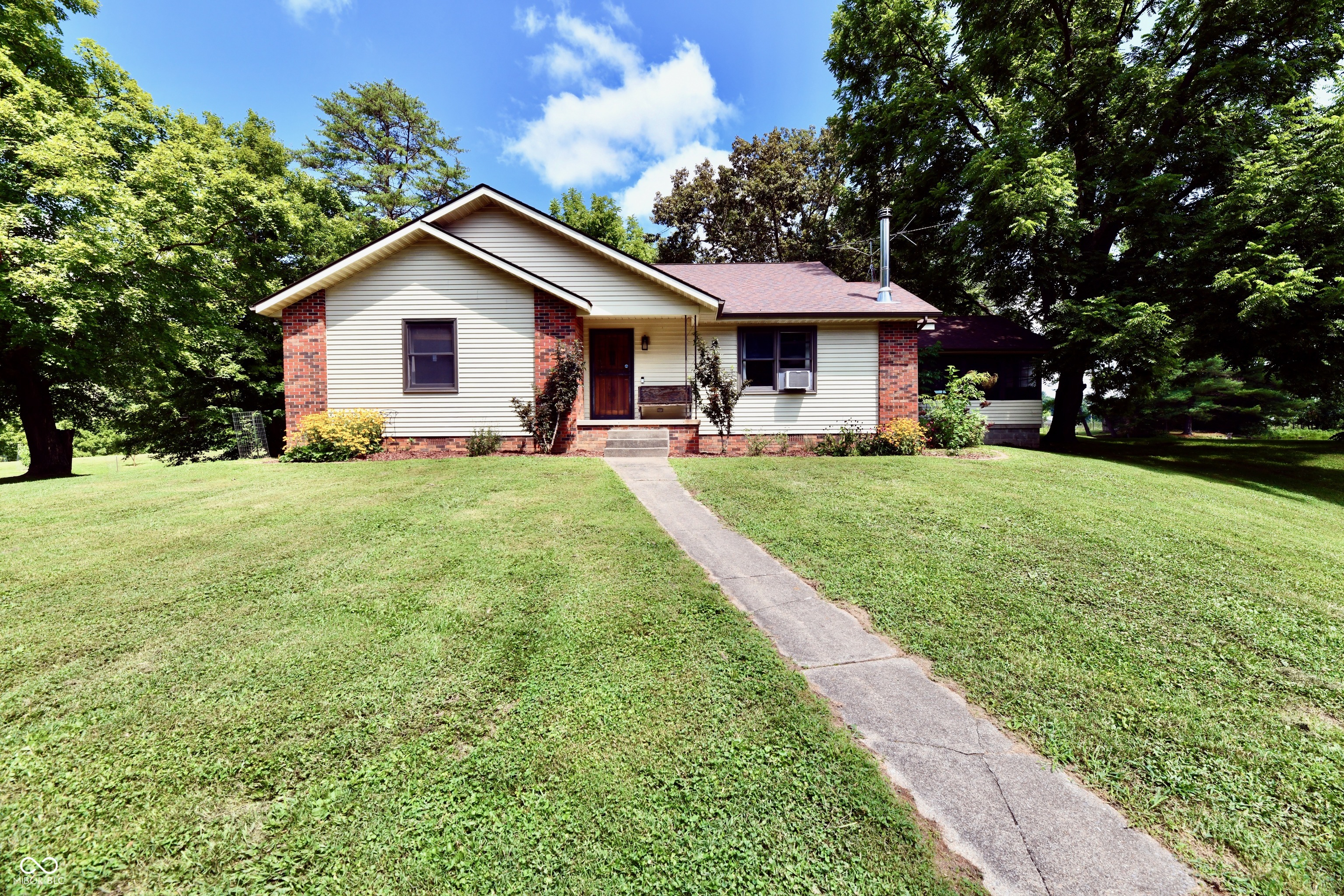 2501 North Quincy Road Quincy, IN 47456 - Photo 1 of 89 Gallery Image 1