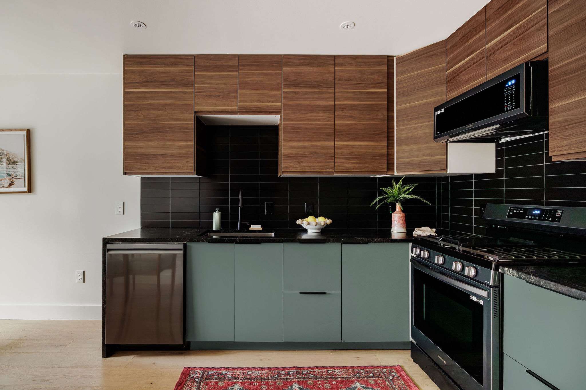 2220 East Stassney Lane, Unit B Austin, TX 78744 - Photo 11 of 31