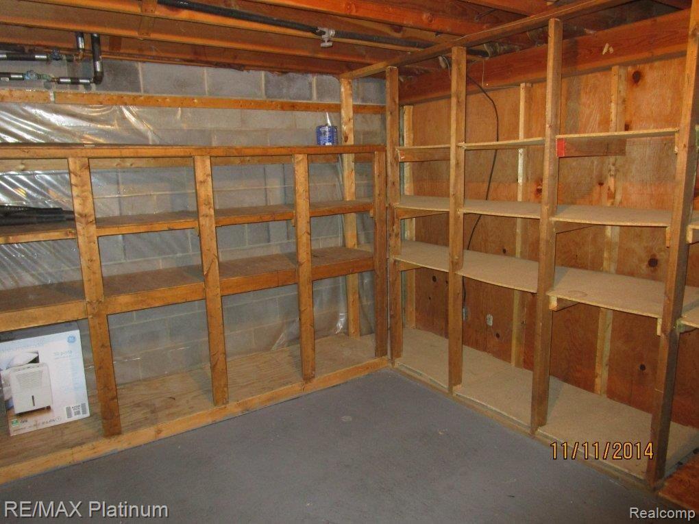 7210 Crofoot Road Fowlerville, MI 48836 - Photo 34 of 40 bsmtstorage.jpg