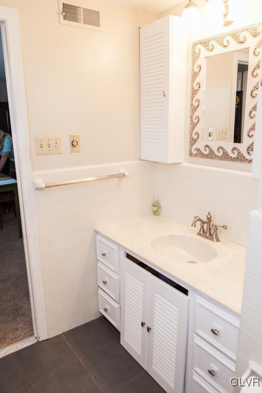 2782 Bedminster Road Perkasie, PA 18944 - Photo 12 of 39 Gallery Image 12