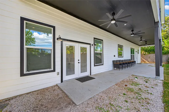 $1,050,000 | 8006 Longridge Drive, Houston, TX 77055