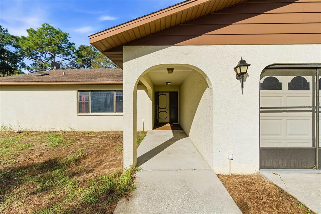 18301 Branch Road Hudson, FL 34667 - Photo 5 of 25