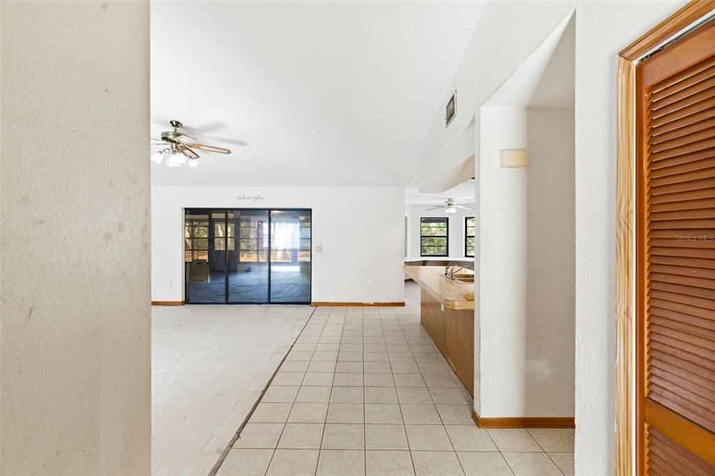 18301 Branch Road Hudson, FL 34667 - Photo 6 of 25