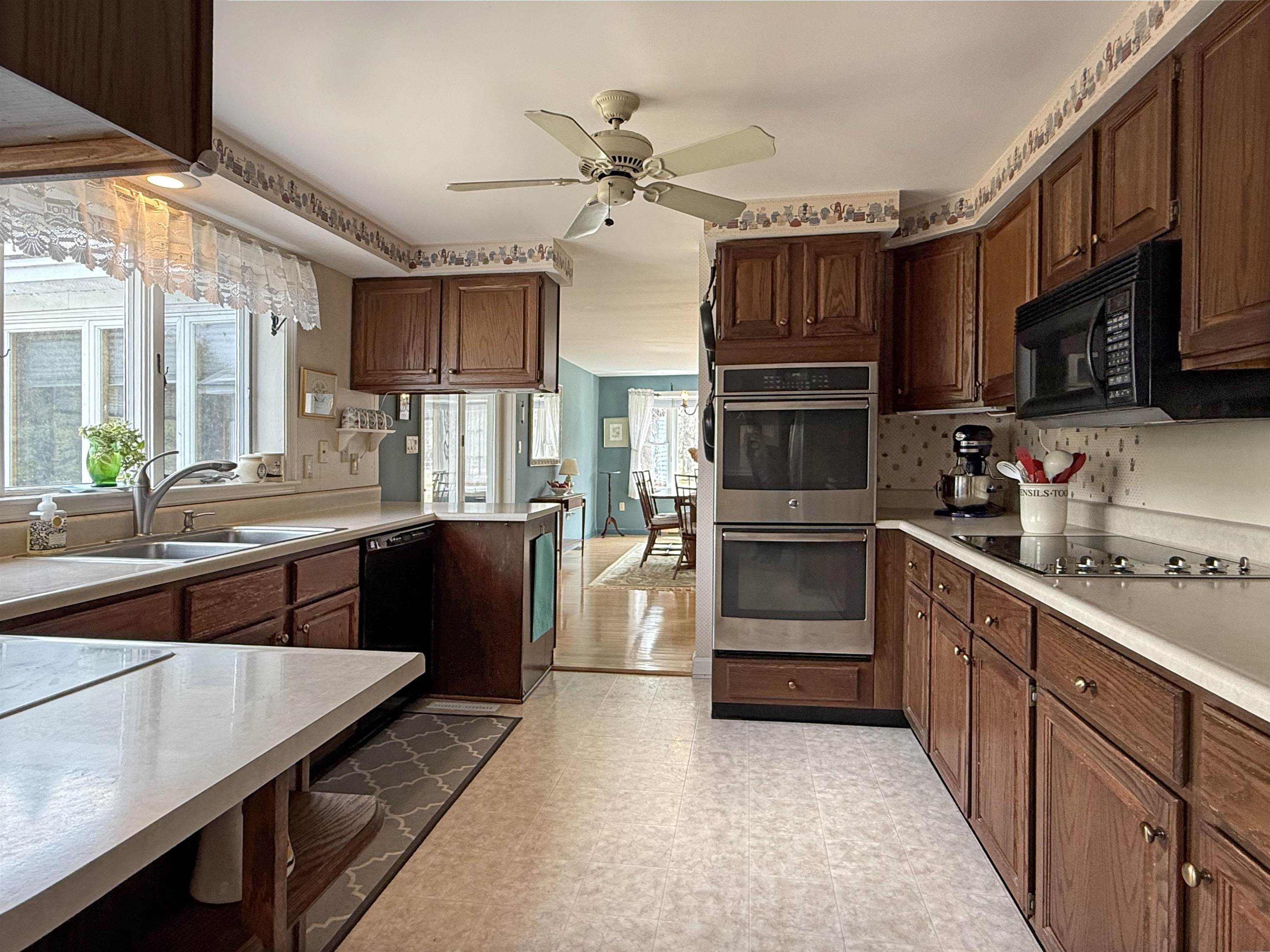 678 Cobb Hill Road Lincoln, VT 05443 - Photo 11 of 51 Gallery Image 11