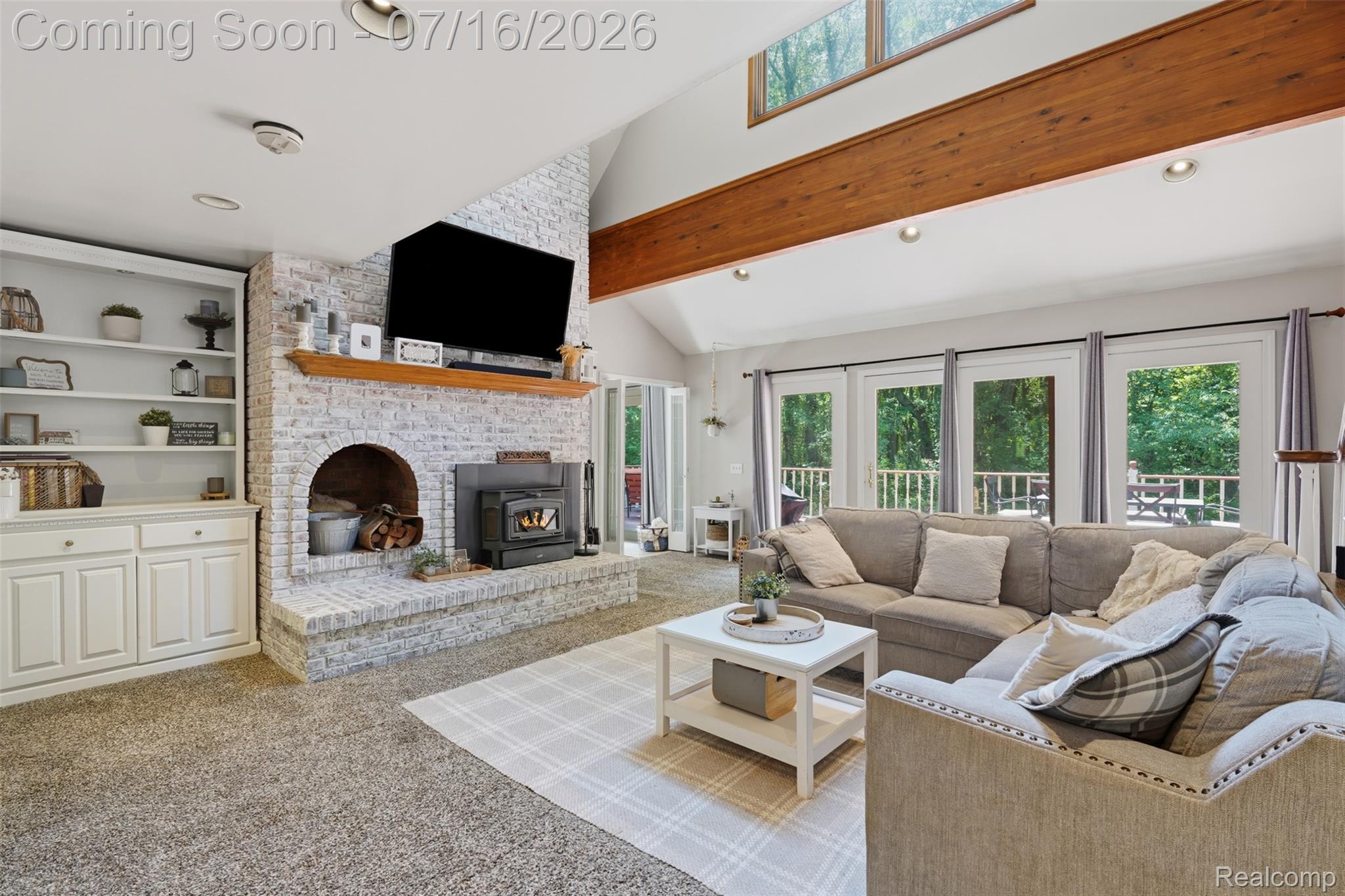 9201 Mabley Hill Road Fenton, MI 48430 - Photo 4 of 70 4.jpg