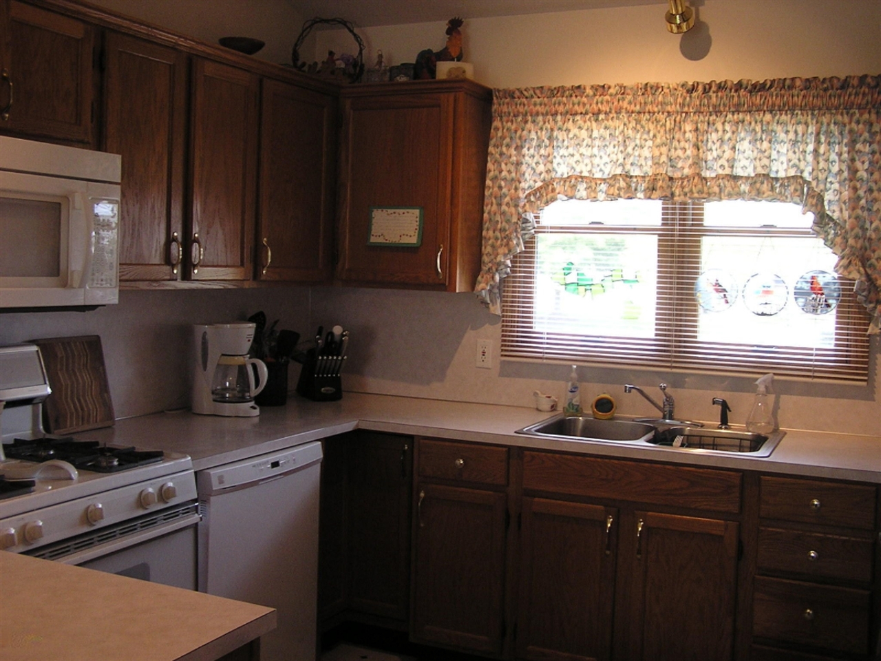 208 Heatherview Street Street, Unit 7 Sparta, MI 49345 - Photo 3 of 15
