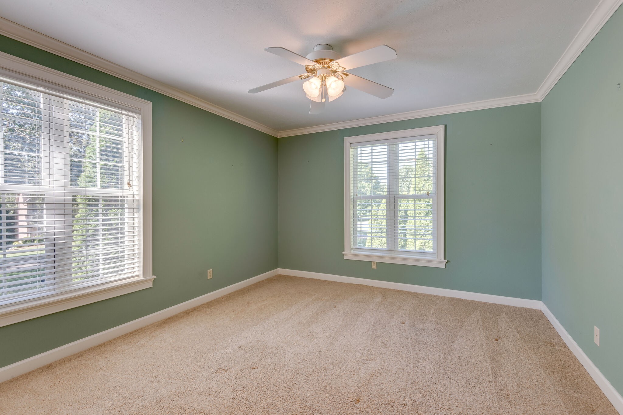 1013 Ridgecrest Drive Dickson, TN 37055 - Photo 35 of 50 Gallery Image 35