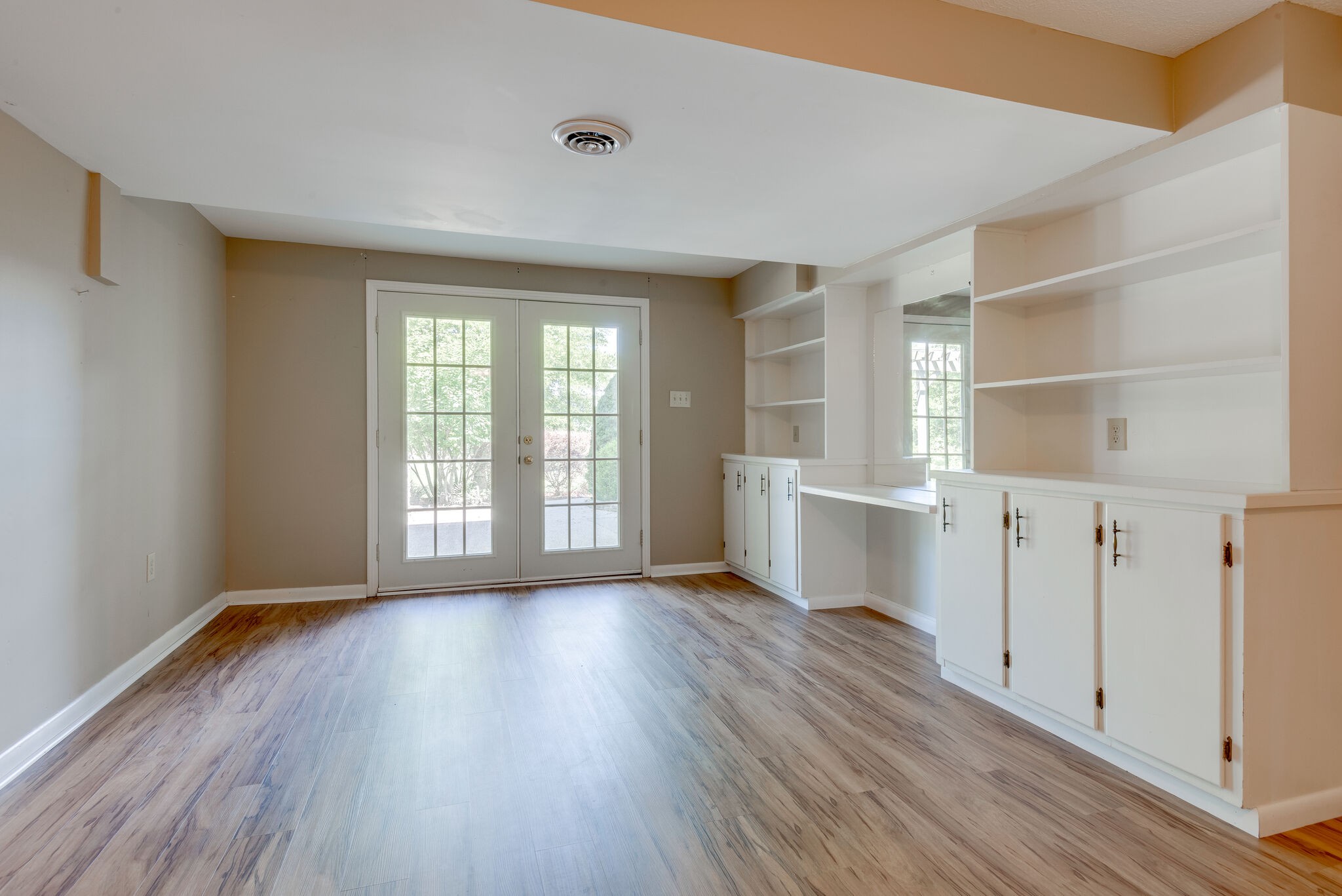 1013 Ridgecrest Drive Dickson, TN 37055 - Photo 40 of 50 Gallery Image 40