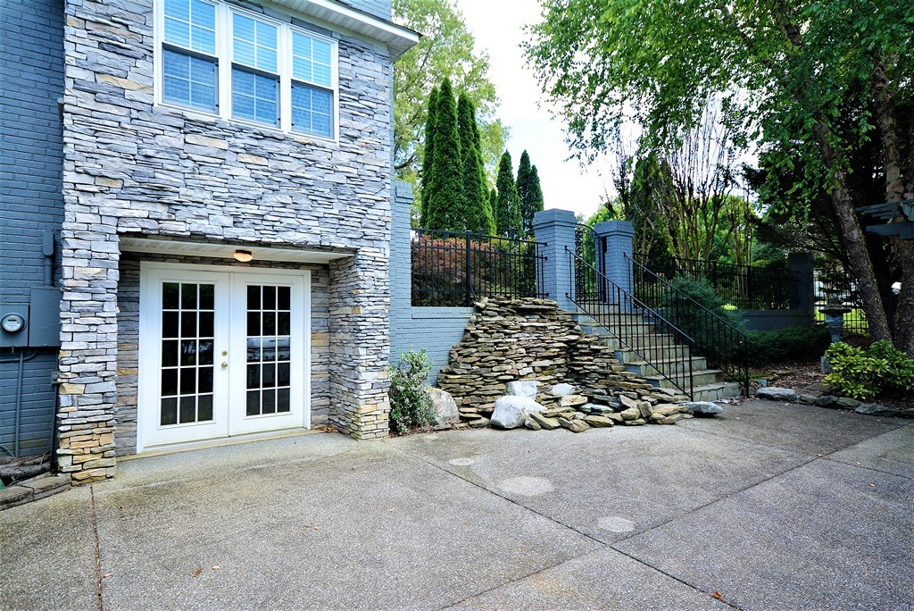 1013 Ridgecrest Drive Dickson, TN 37055 - Photo 48 of 50 Gallery Image 48