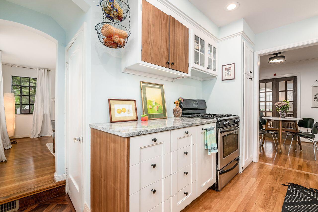 146 Aldrich Road Columbus, OH 43214 - Photo 12 of 28 L_146_Aldrich060a - Copy