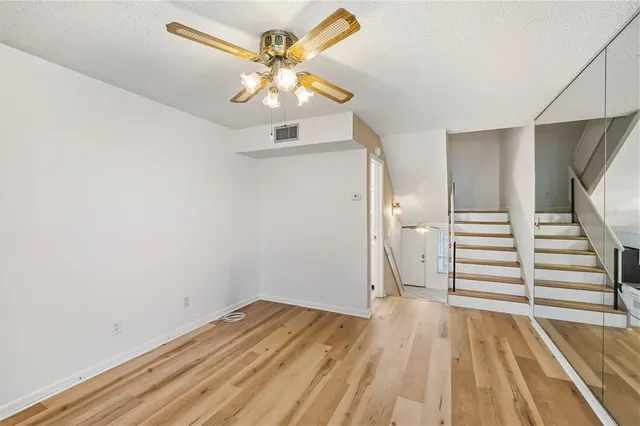 $1,995 | 4521 West La Villa Lane, Tampa, FL 33611