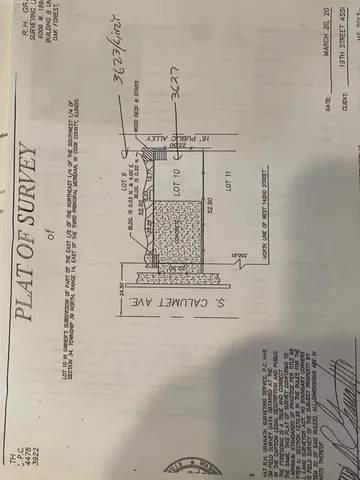 a view of a bathroom