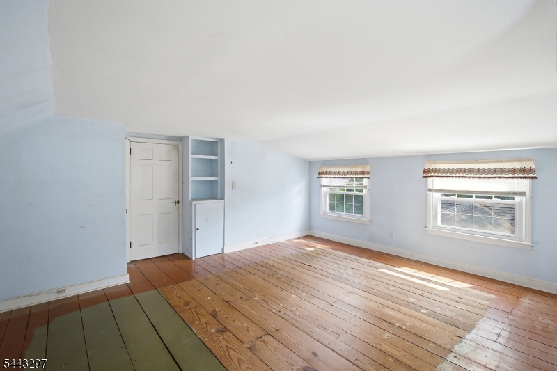 180 Milltown Road Springfield, NJ 07081 - Photo 17 of 27