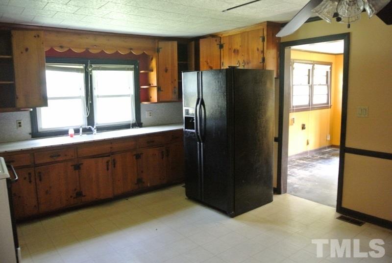 308 Junction Road Durham, NC 27703 - Photo 5 of 10