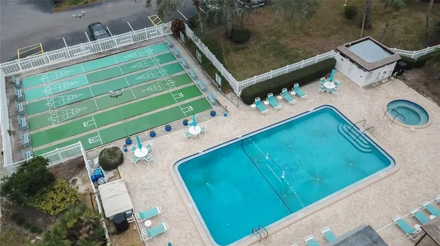 $159,000 | 11485 Oakhurst Road, Unit 1200216, Largo, FL 33774