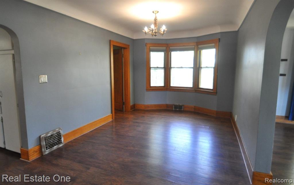 3094 Willet Avenue Rochester Hills, MI 48309 - Photo 7 of 37
