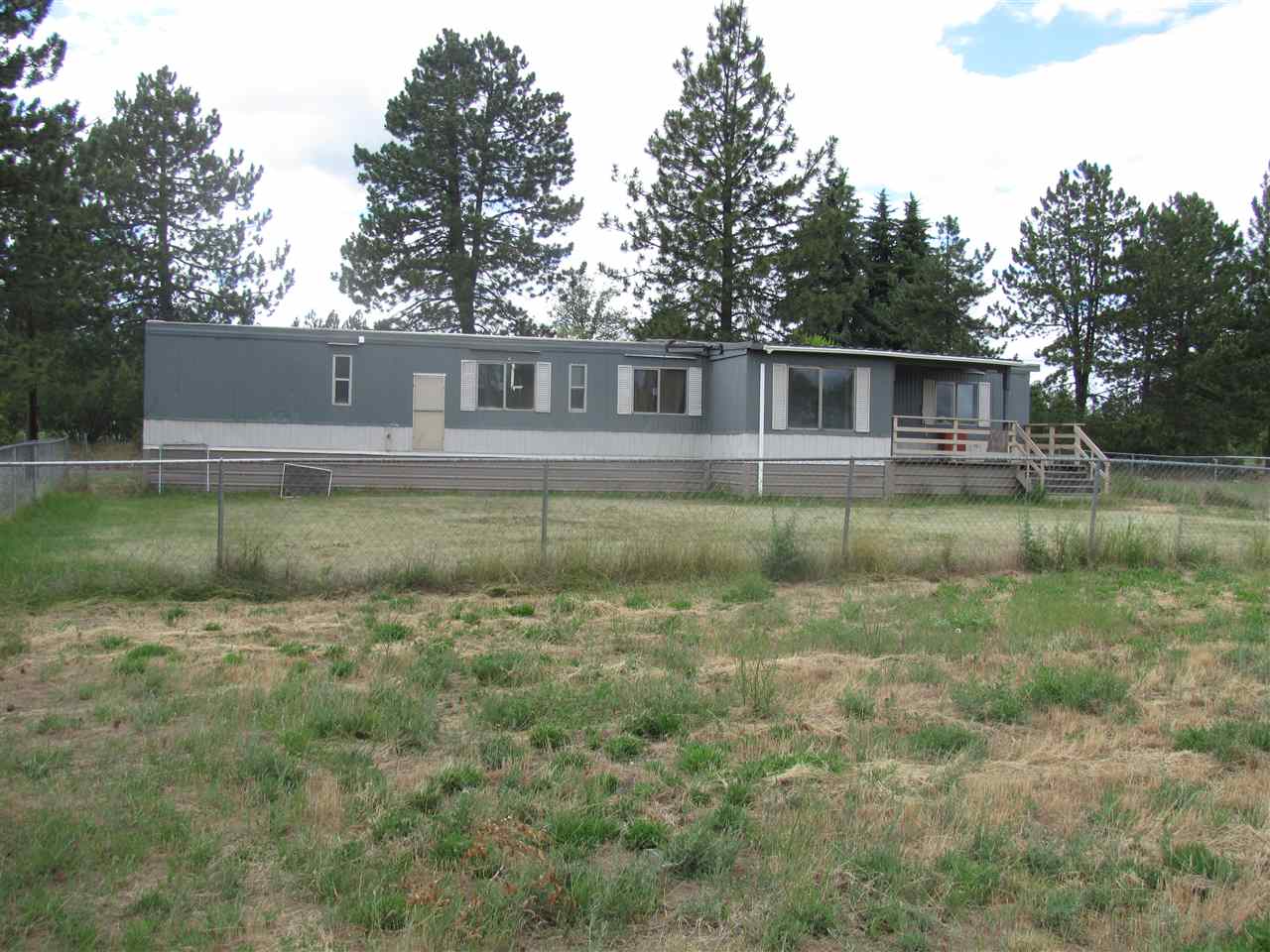 6827 South Plymouth Road Spokane, WA 99224 - Photo 1 of 3 Gallery Image 1