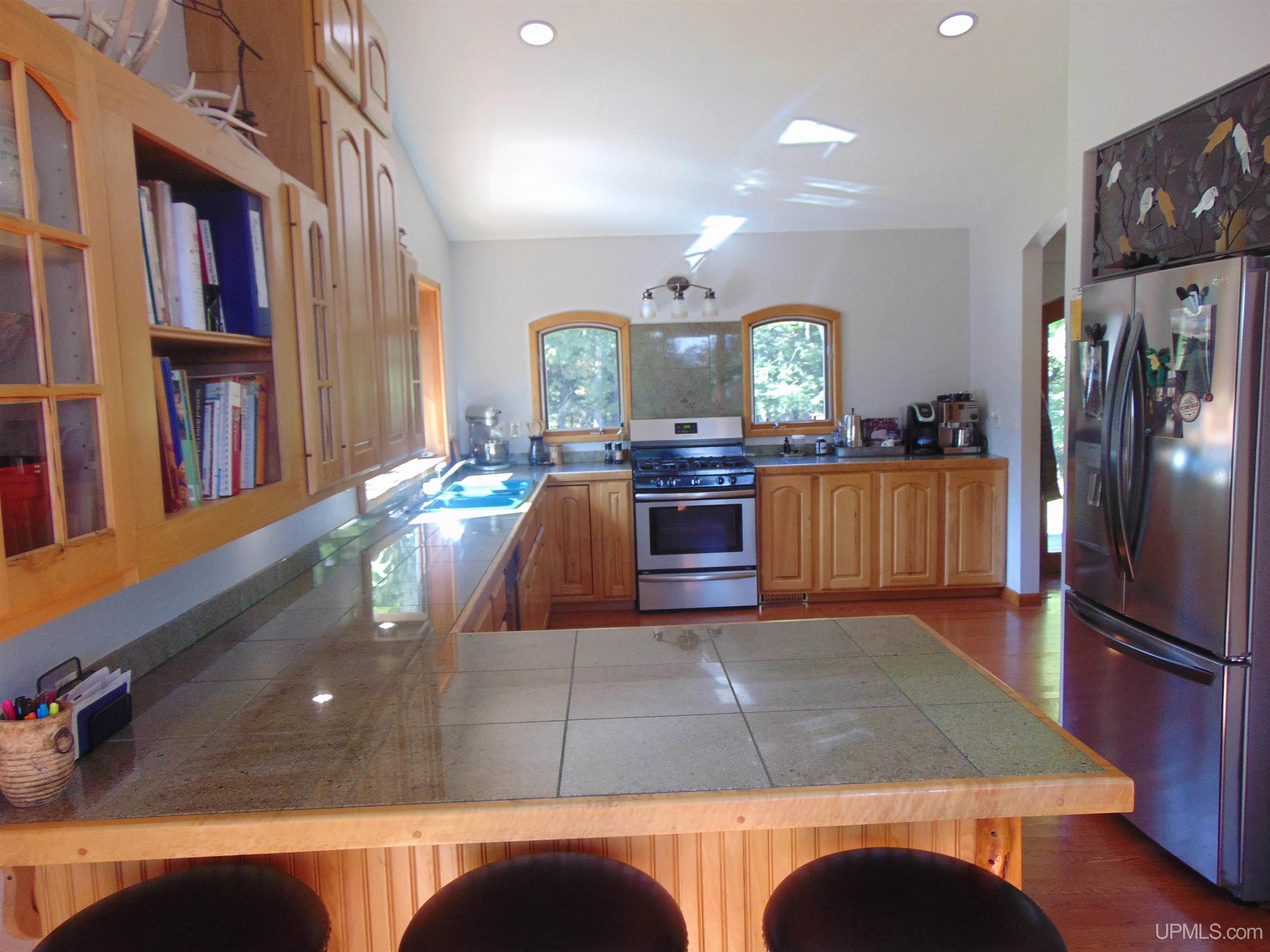 21194 Vicks Road Lanse, MI 49946 - Photo 11 of 88 Gallery Image 11