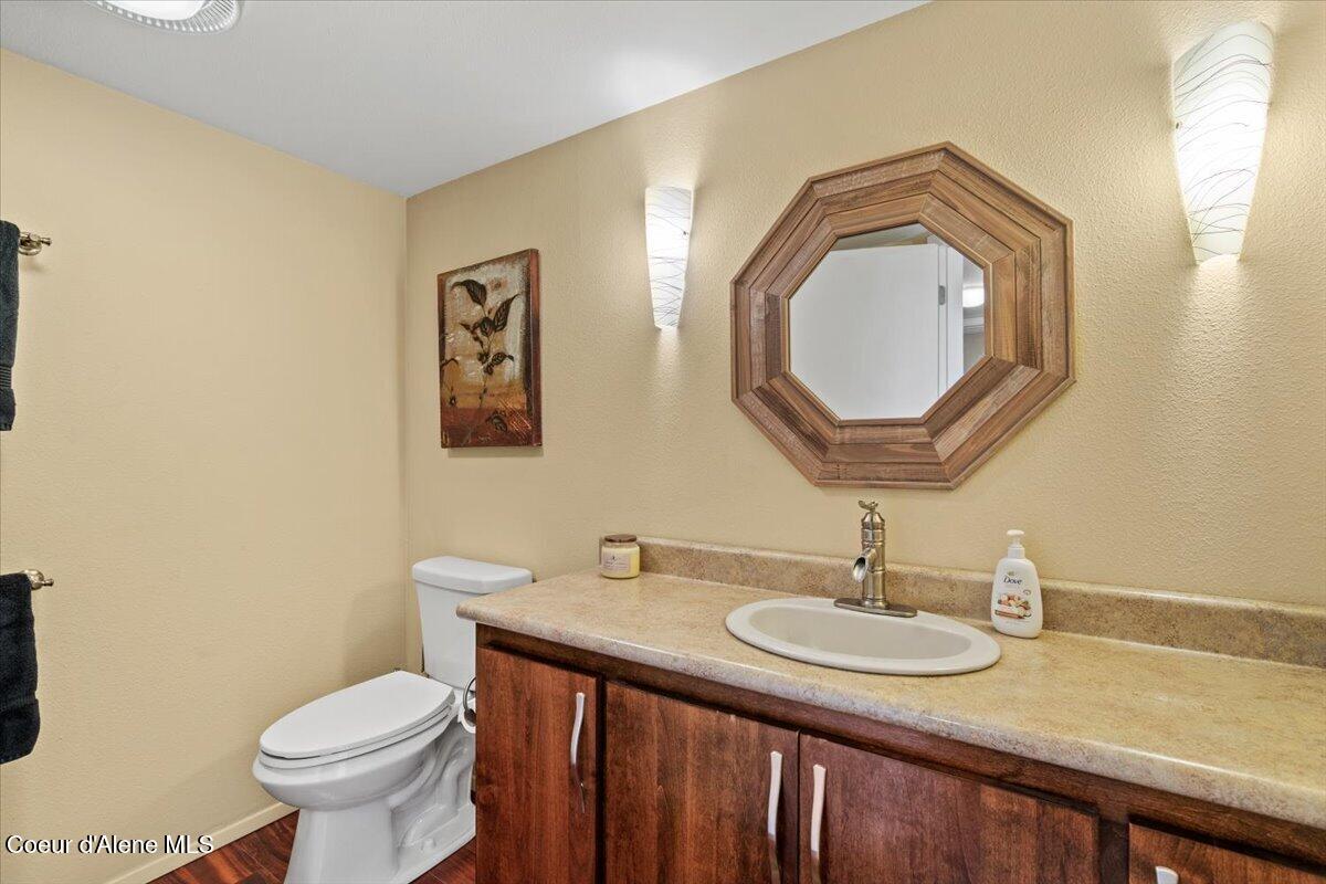 3570 East Tobler Road, Unit B8 Hayden, ID 83835 - Photo 20 of 30 36-3570 E Tobler Rd unit b8_RedHogMedia