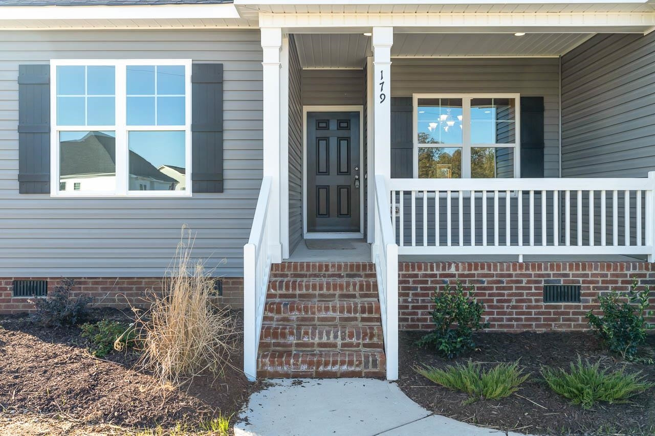 179 Goodling Road Selma, NC 27576 - Photo 3 of 24 Photo 3