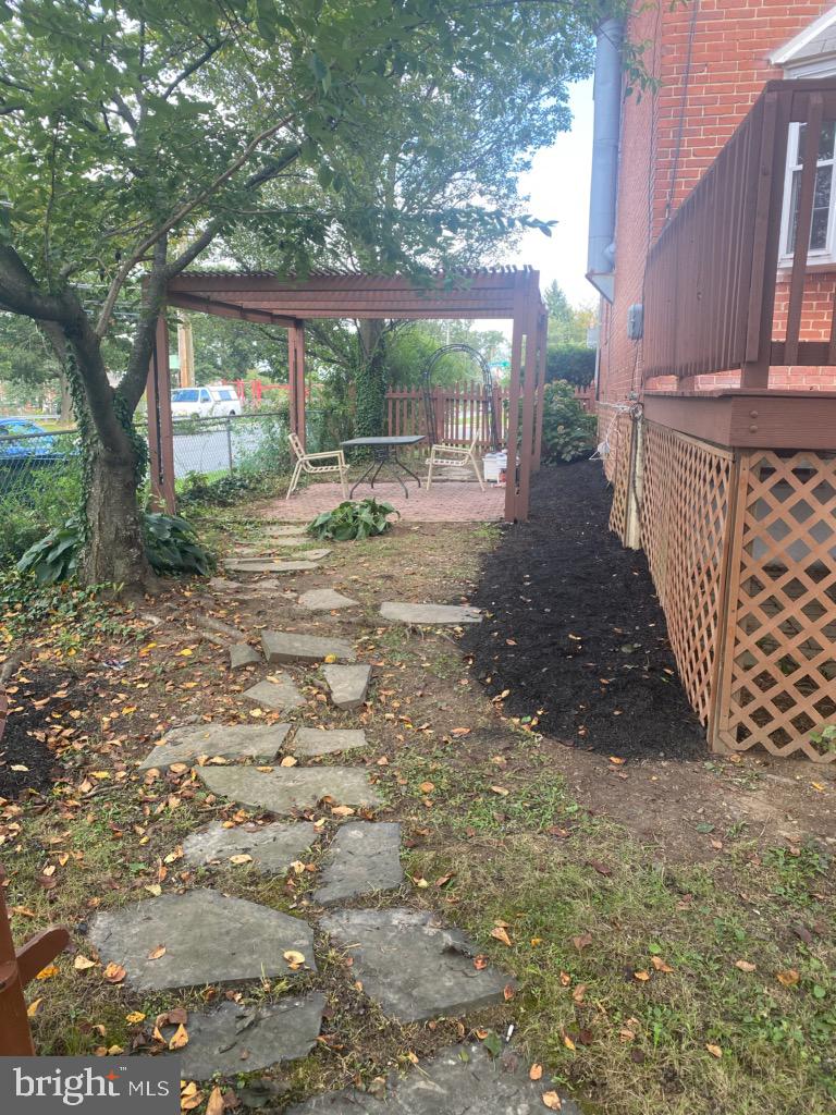 8358 Edgedale Road Baltimore, MD 21234 - Photo 6 of 31