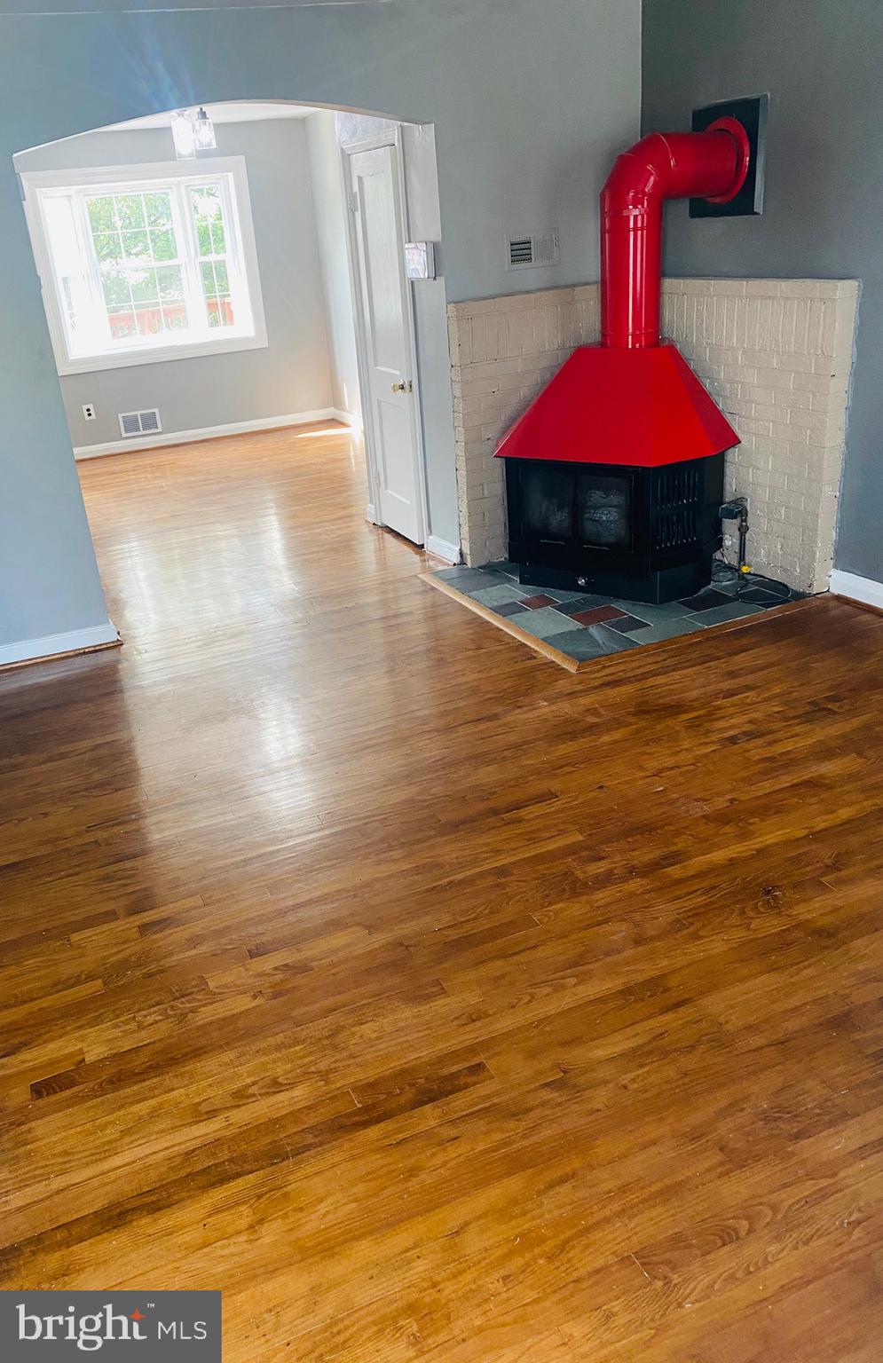 8358 Edgedale Road Baltimore, MD 21234 - Photo 7 of 31