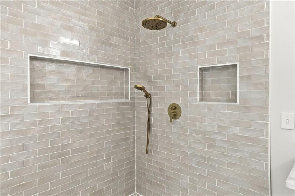 260 Cameron Ridge Drive Northwest Atlanta, GA 30328 - Photo 43 of 74 Gallery Image 43