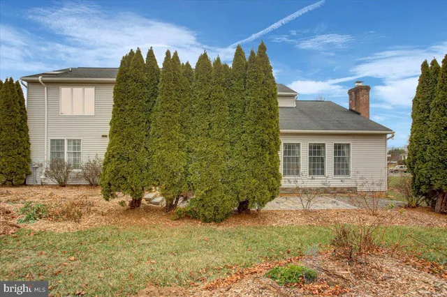 $445,000 | 12930 Oak Hill Avenue, Hagerstown, MD 21742