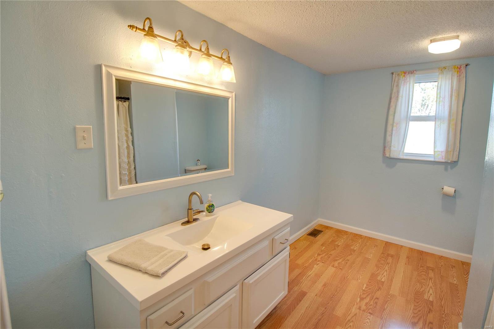 27514 Range Line Road Jerseyville, IL 62052 - Photo 18 of 39