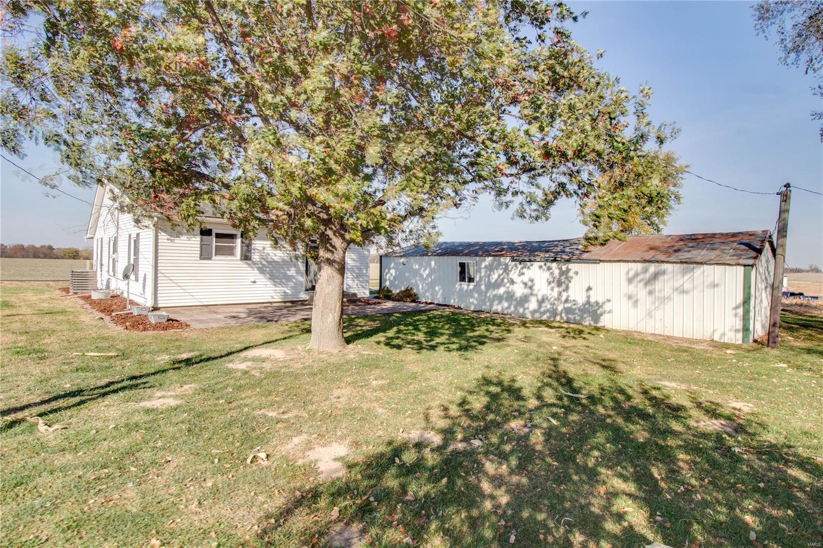 27514 Range Line Road Jerseyville, IL 62052 - Photo 28 of 39