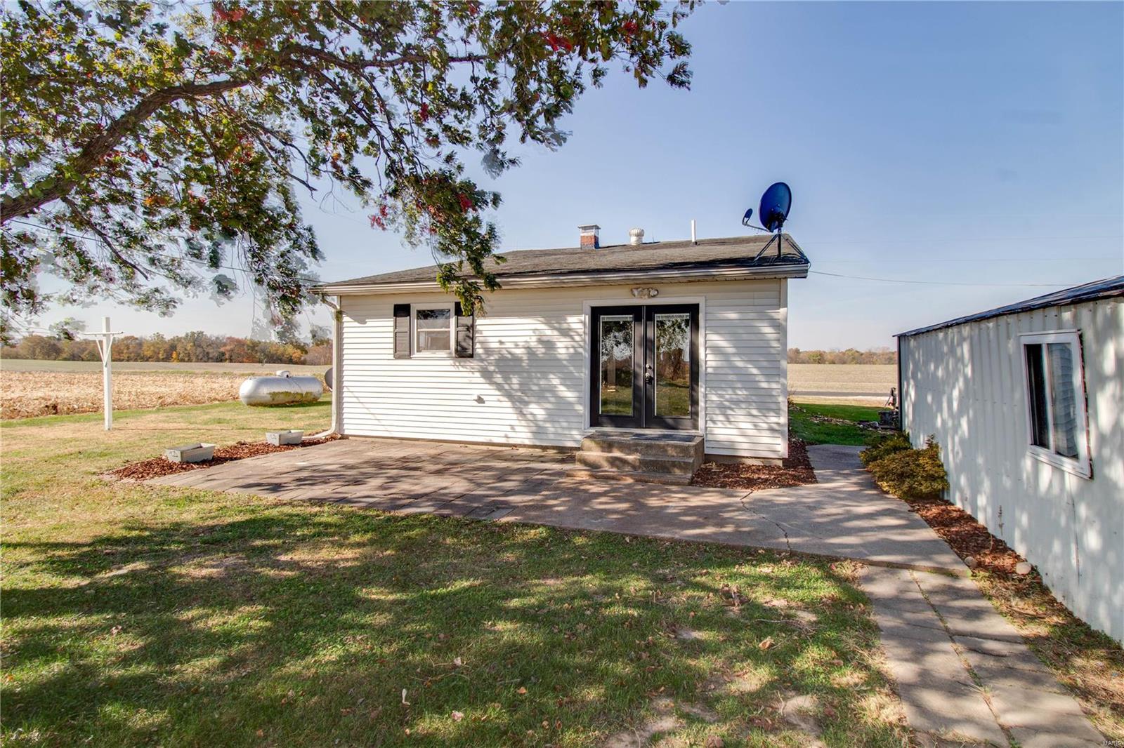 27514 Range Line Road Jerseyville, IL 62052 - Photo 29 of 39