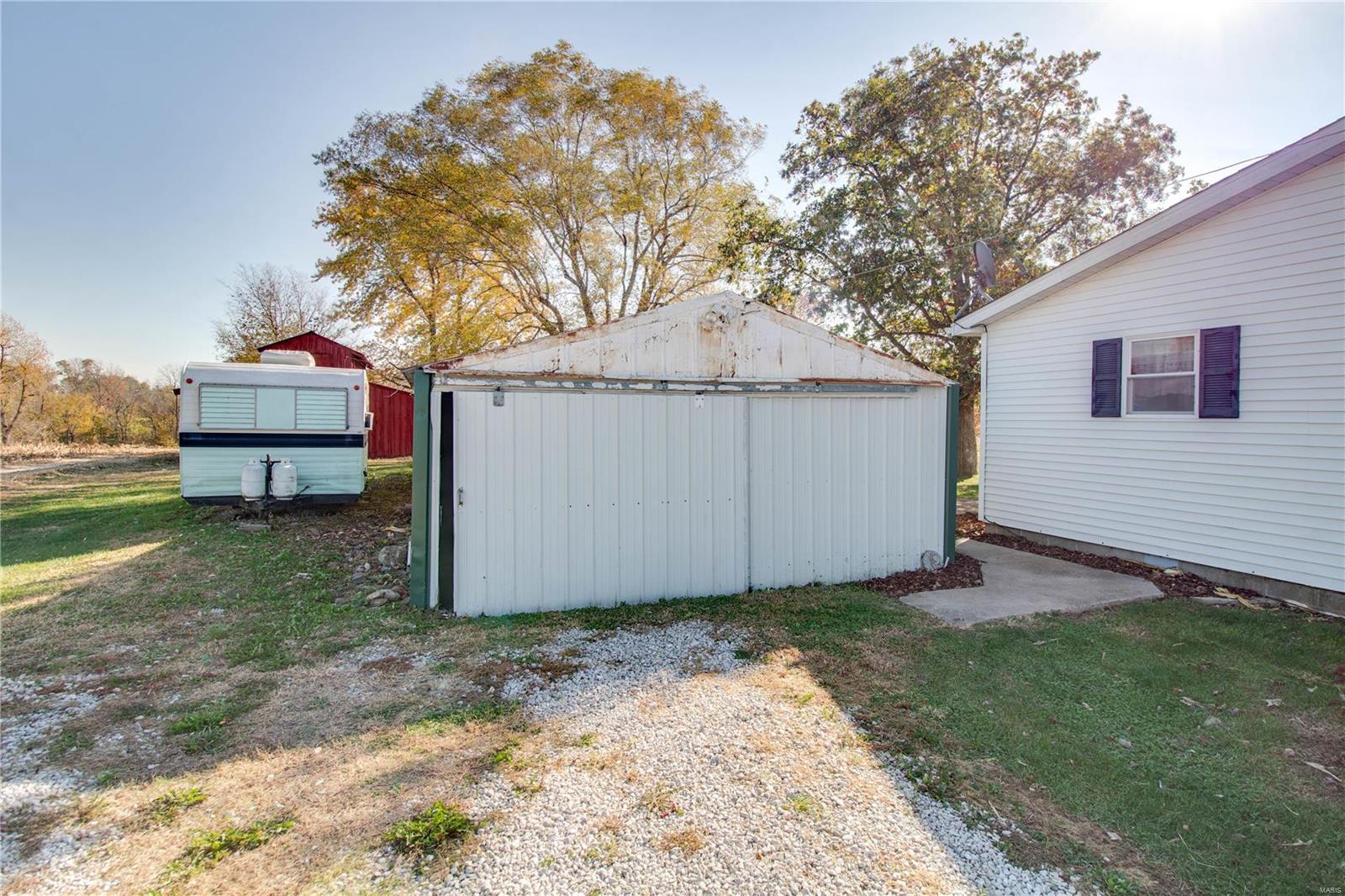 27514 Range Line Road Jerseyville, IL 62052 - Photo 31 of 39