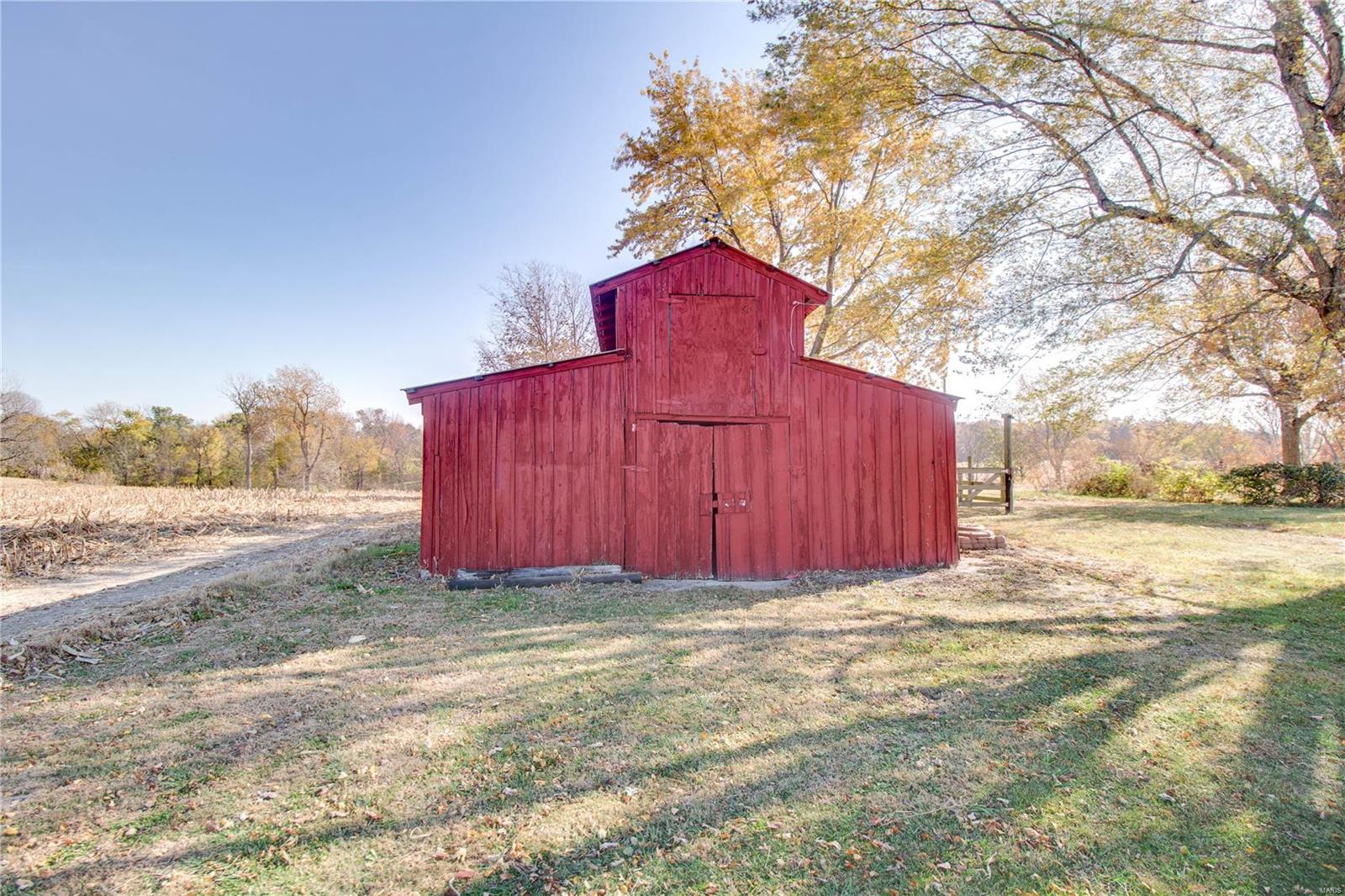 27514 Range Line Road Jerseyville, IL 62052 - Photo 33 of 39
