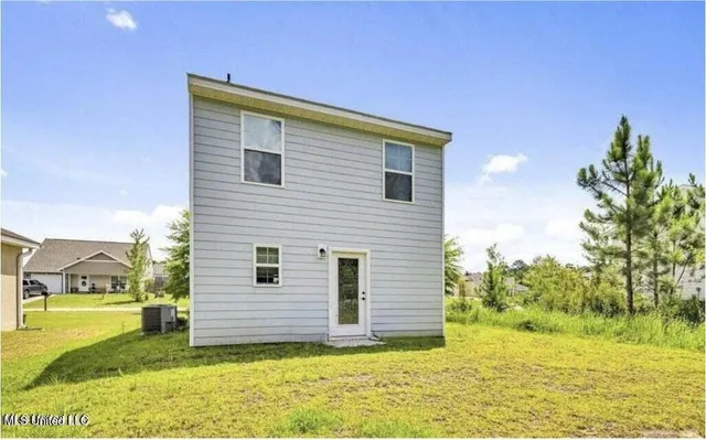 $1,600 | 13227 R Willow Oak Circle, Gulfport, MS 39503