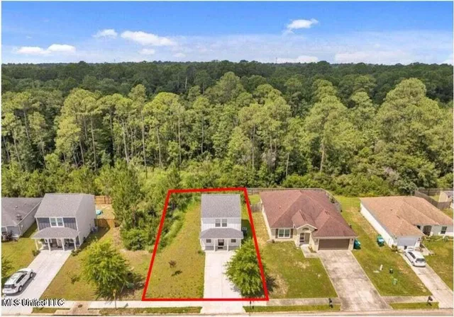 $1,600 | 13227 R Willow Oak Circle, Gulfport, MS 39503