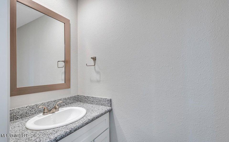 13227 R Willow Oak Circle Gulfport, MS 39503 - Photo 7 of 13 13227 Willow oak 7