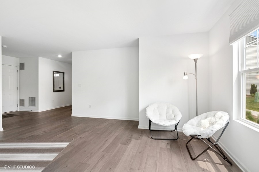 540 Comstock Road South Elgin, IL 60177 - Photo 17 of 23