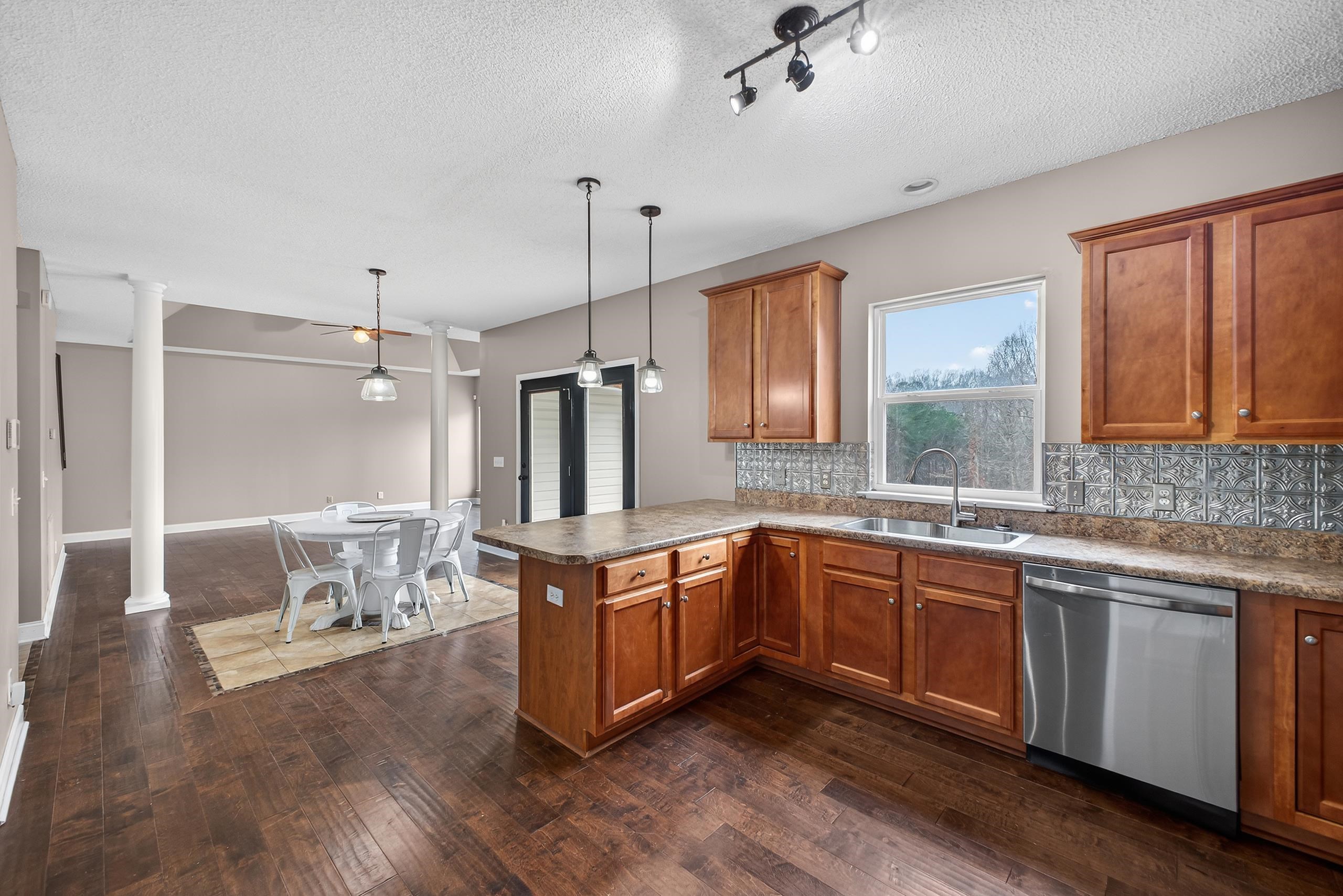 568 Kilgore Bridge Road Woodruff, SC 29388 - Photo 12 of 27 Gallery Image 12