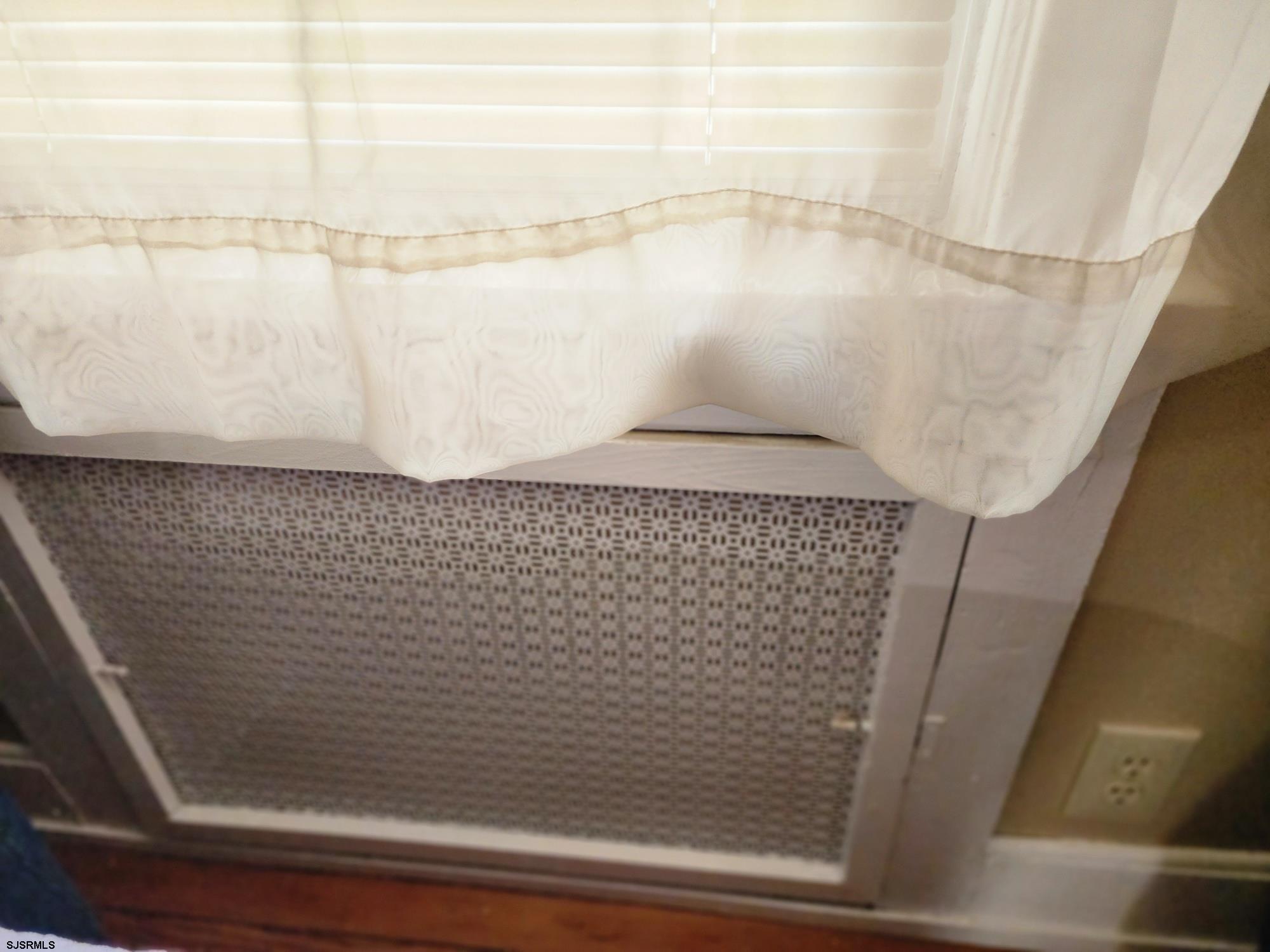 910 2nd Avenue Northfield, NJ 08225 - Photo 3 of 17