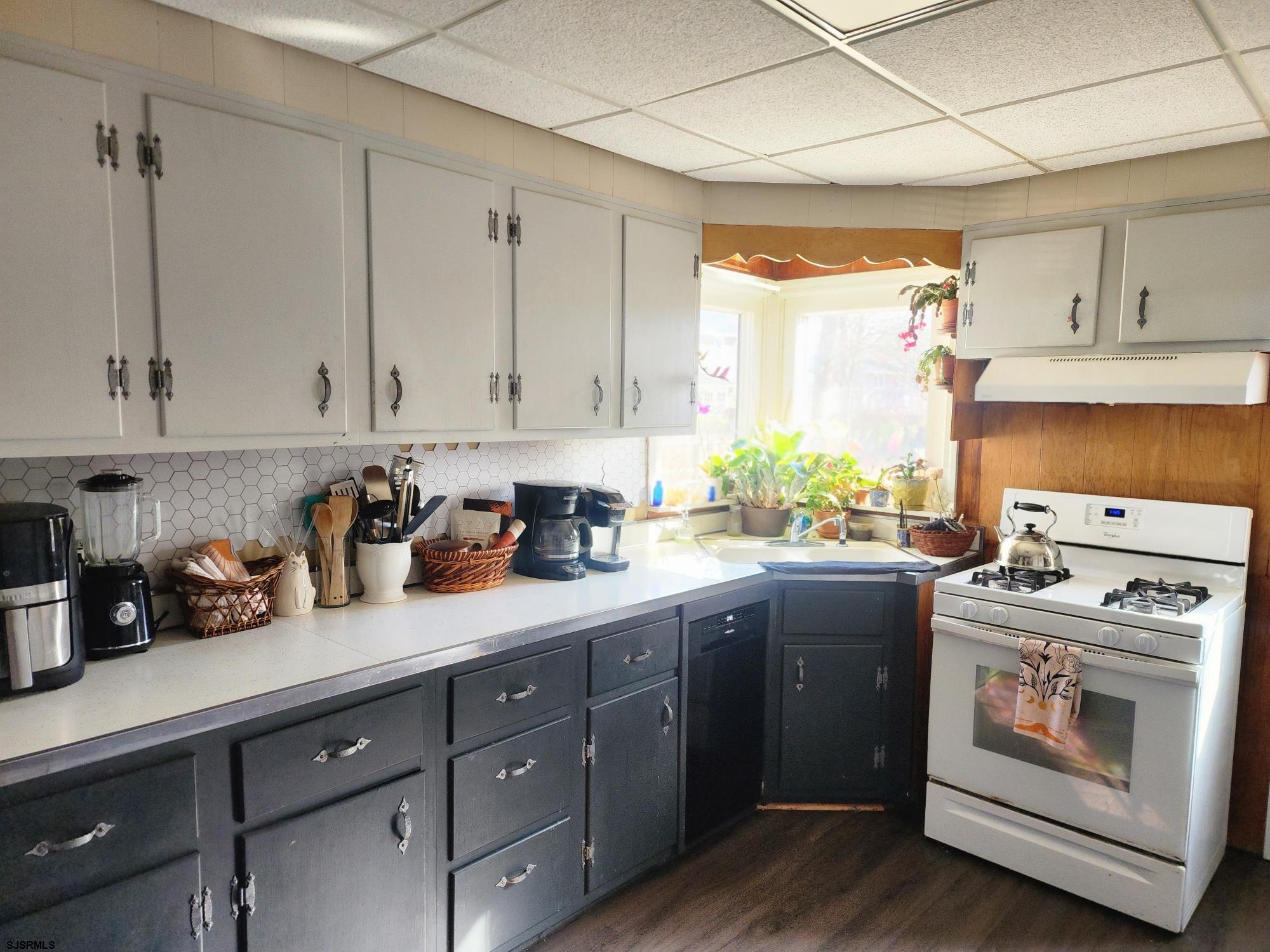 910 2nd Avenue Northfield, NJ 08225 - Photo 10 of 17