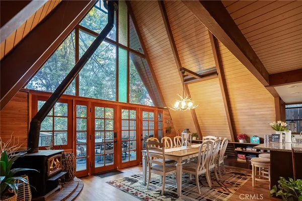 $599,000 | 31353 Lightfoot Way, Running Springs, CA 92382