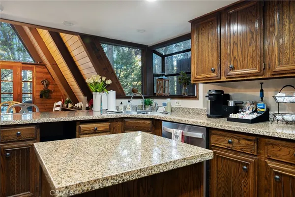 $599,000 | 31353 Lightfoot Way, Running Springs, CA 92382