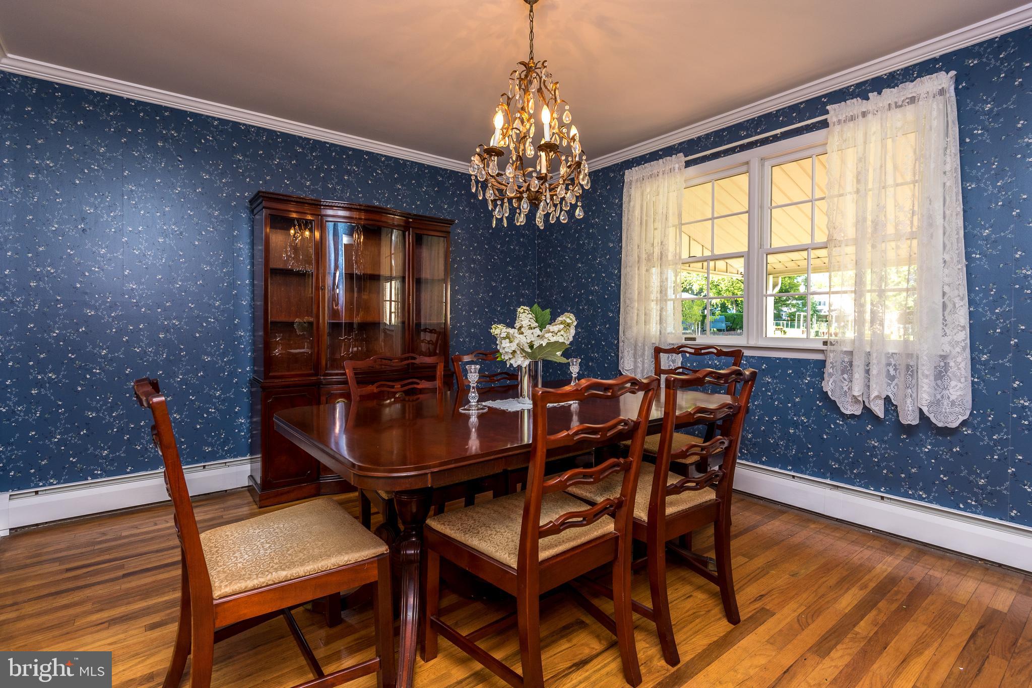 515 Overlook Drive Warminster, PA 18974 - Photo 20 of 54 Formal Dining Room