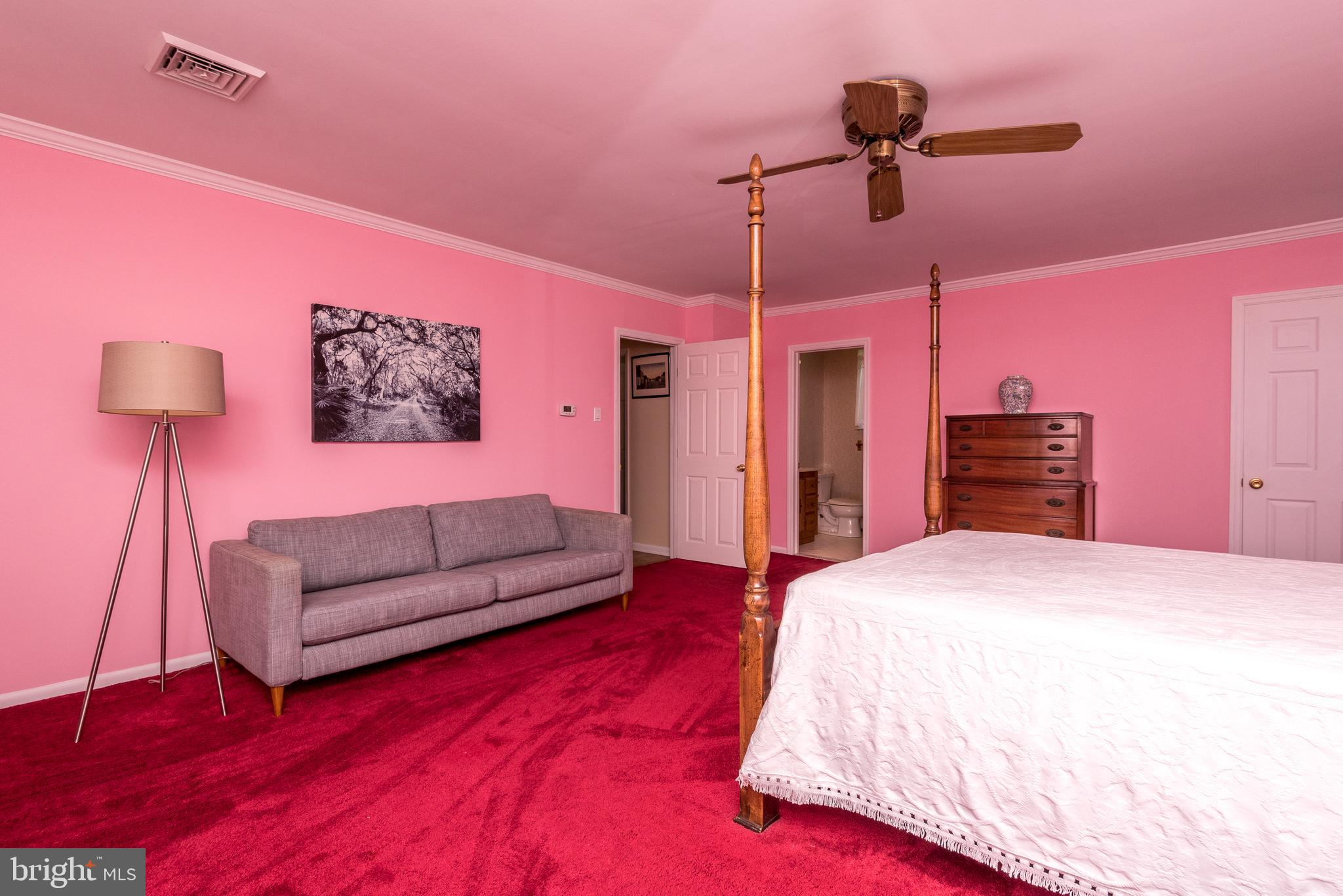 515 Overlook Drive Warminster, PA 18974 - Photo 36 of 54 Large Walk-in Closet