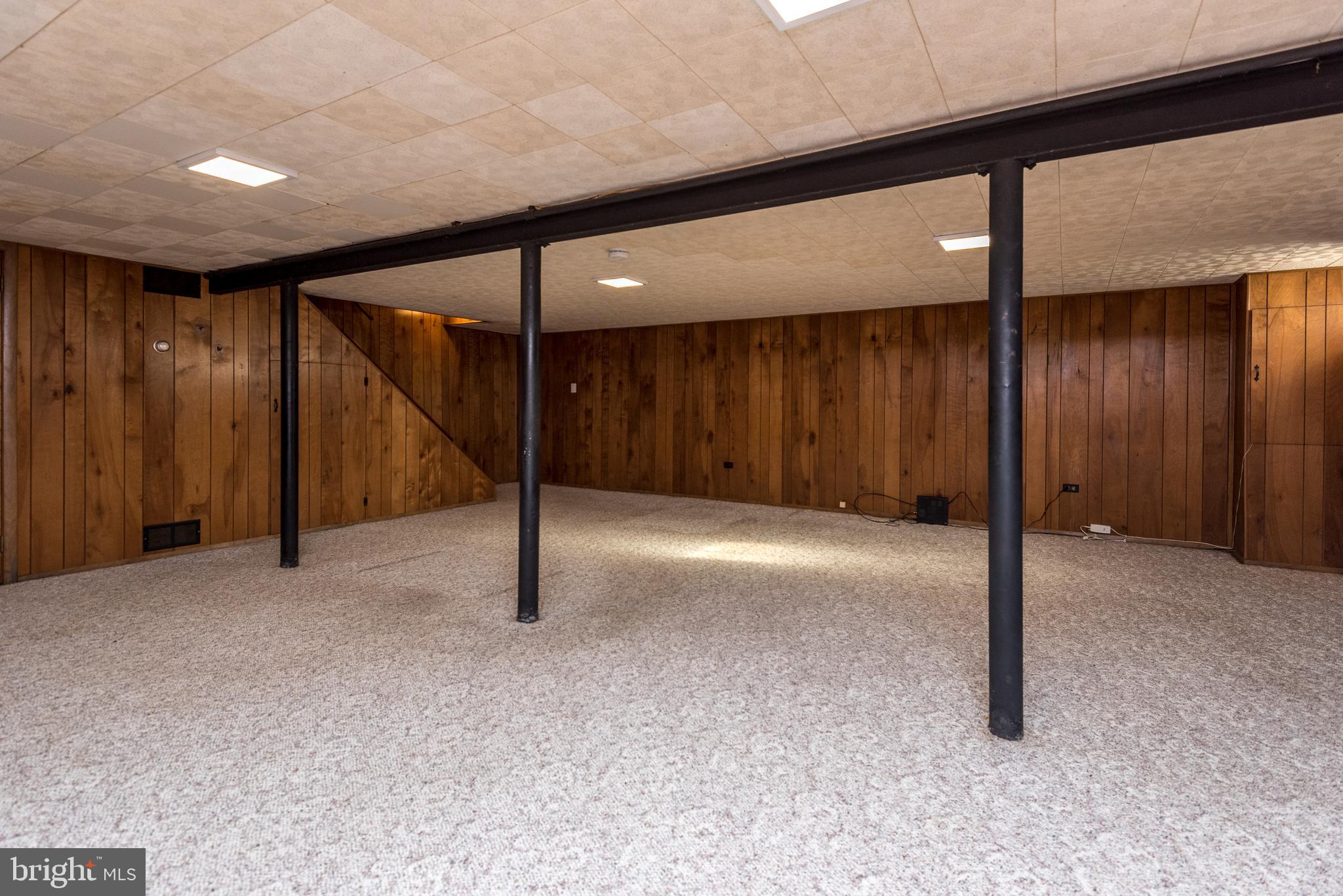 515 Overlook Drive Warminster, PA 18974 - Photo 49 of 54 Huge Full Finished Basement - 24 x 27 !!!