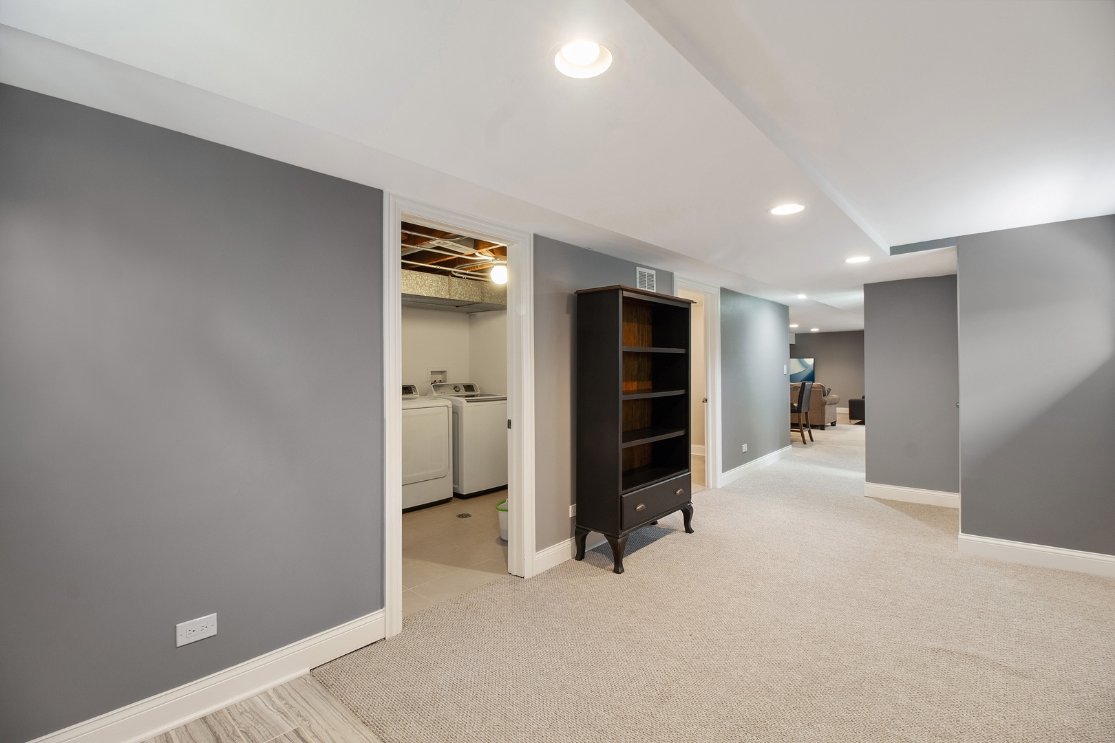 5702 South Austin Avenue Chicago, IL 60638 - Photo 13 of 16