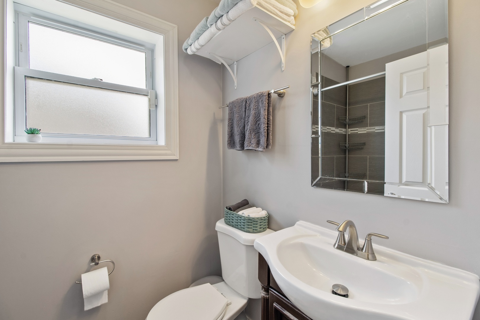 5702 South Austin Avenue Chicago, IL 60638 - Photo 5 of 16